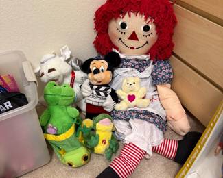 Stuffed animals, Huge Raggedy Ann Doll