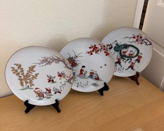 Fukagawa Porcelain Decorative Plates
