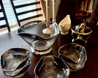 Complete set with base