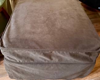 Castro Convertibles Ottoman Bed