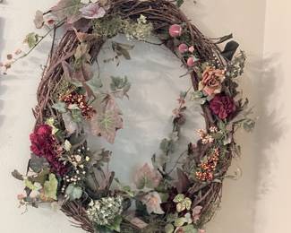 very large wreath