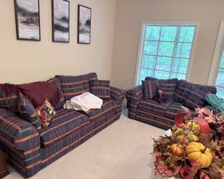 Hide a bed sofa and matching loveseat