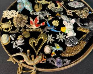 brooches
