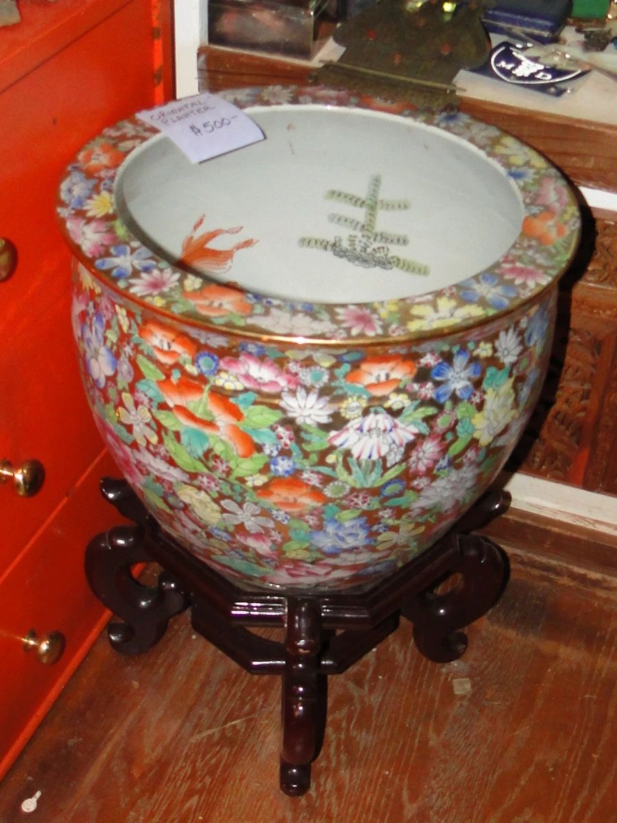 Oriental Planter with fish motif on inside and stand