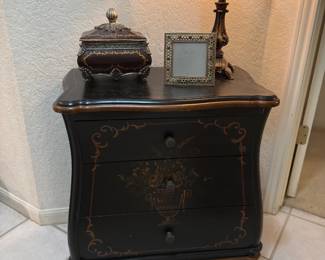 Cute little hallway cabinet table