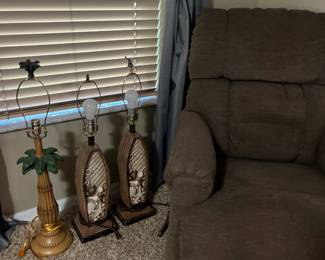 You see the palm/shell theme here. And this is 1 of 3 identical Lazy Boy recliners.