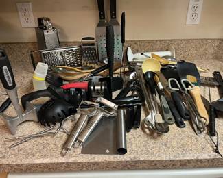 No shortage of kitchen utensils here