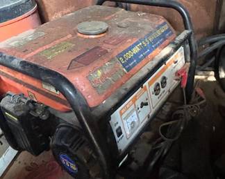 Lot #12 ProSource 2000-Watt 5.5 HP Portable Gas Generator AC DC Outlets EPA CARB