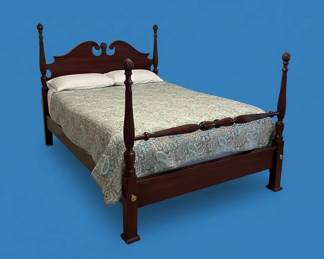 Mahogany Pineapple Post Bed, Queen Size second image