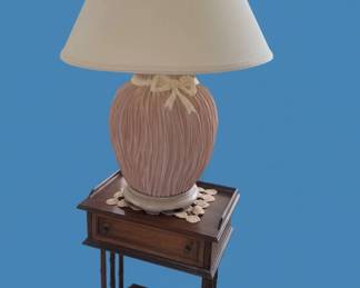 Vintage Chapman Style Porcelain Bow or Ribbon Table Lamp second image