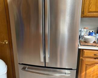 The GE GNE25J French-Door Refrigerator series features a 33-inch wide, 24.7 cu. ft