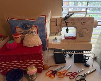 Vintage Singer Sewing Machine