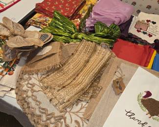 Burlap place settings