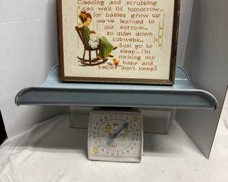 Baby Scare & Wall Decor