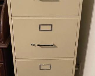 Steelcase 4-Drawer Vertical Filing Cabinet - Letter Size