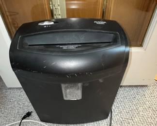 Aurora AS650C Paper Shredder