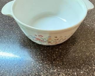Pyrex Friendship pattern Cinderella bowl
