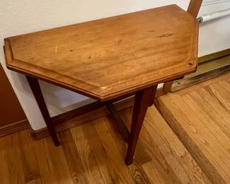 Mid-Century Modern Hexagonal Corner Table