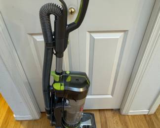 Hoover WindTunnel Air Steerable Bagless Upright Vacuum Cleaner