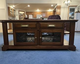 Traditional Oak Coffee Table with Leaded Glass Doors and Storage