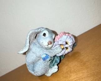 Charming Tails Guess What? Figurine Fitz & Floyd 89/714 Dean Griff Baby Shower