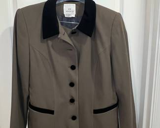 En Avance Vintage Two-Piece Suit