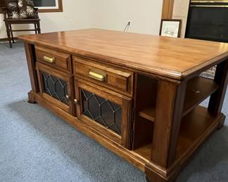 Traditional Oak Coffee Table with Leaded Glass Doors and Storage