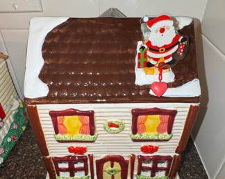 Fitz and Floyd Christmas Victorian House Cookie Jar
