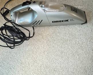Oreck XL 12V Auto Handheld Vacuum Cleaner