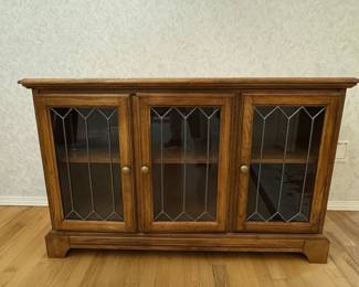 Traditional Oak Three-Door Leaded Glass Display Cabinet