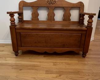 Vintage Pine Storage Bench with Spindle Turned Arms and Scalloped Apron