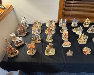 David Winter Cottages Collection