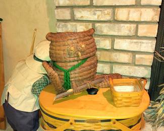 Longaberger Generosity Basket 1999, Time Out Doll.