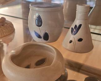 Williamsburg Pottery