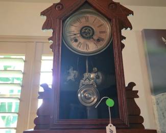 Ornate Clock, Working