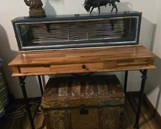 Desk, Trunk Samurai Case