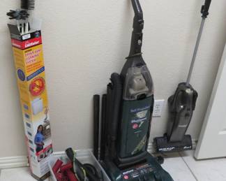 Floor cleaners