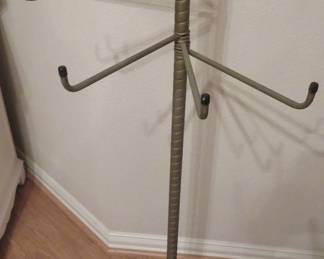 Brass towel holder