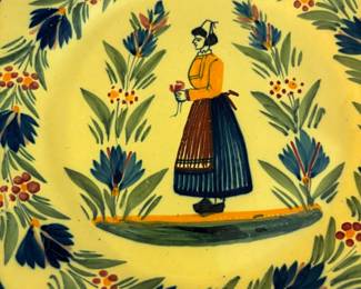 Quimper Plate