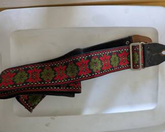 Guitar strap