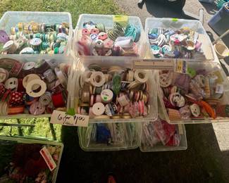 Spools of ribbon 