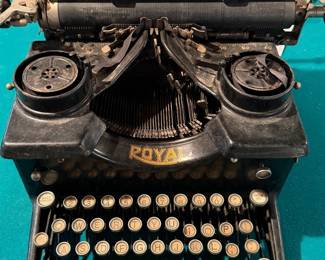 Vintage Royal Typewriter