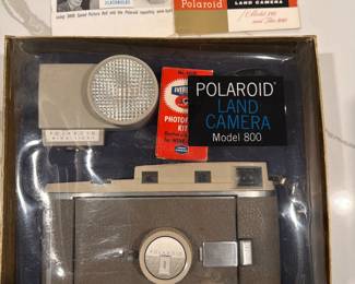 Vintage Polaroid Land Camera Model 800