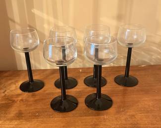 6 Luminarc "Dominoes" Black Stemmed Glasses