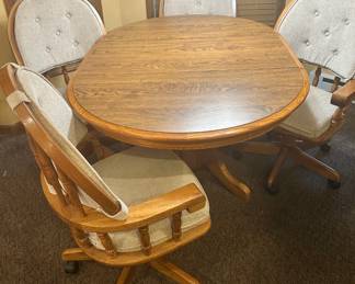 Oak Kitchen Table 4 Chairs w/Arms 5'x42" Rocking & Swivel w/leaf, 42" w/o leaf 3'6"