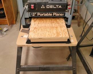 DELTA 12" portable planer