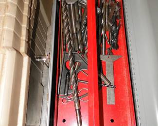 Drills bits and augers