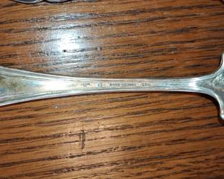 Mixed Assortment of Vintage SilverPlated Flatware fourth image