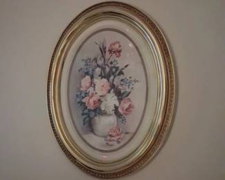 Vintage Floral Still Life Print in Ornate Gold Oval Frame