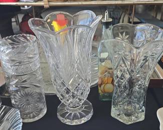 Noritake Hampton Hall Crystal Vase Collection
